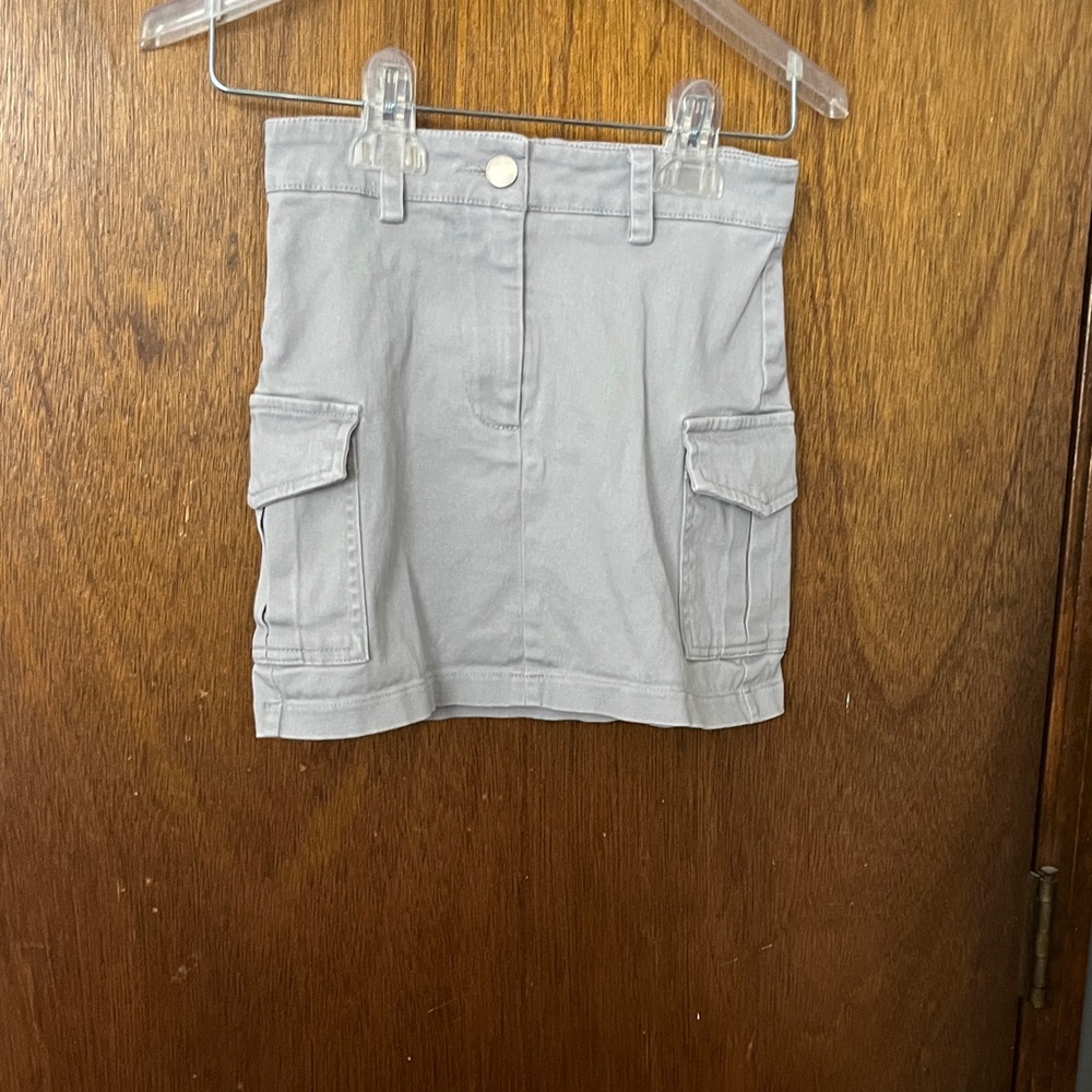 Girls Gray Cargo Mini Skirt